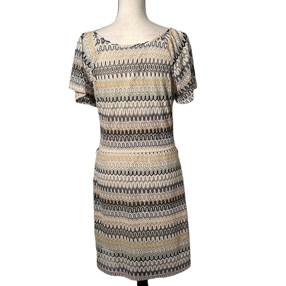 B Darlin Black White Cream Print Scoop Neck Short… - image 3